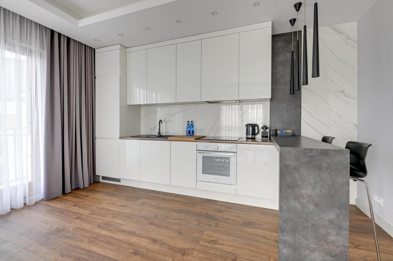 Downtown Apartments River View Gdansk Bagian luar foto