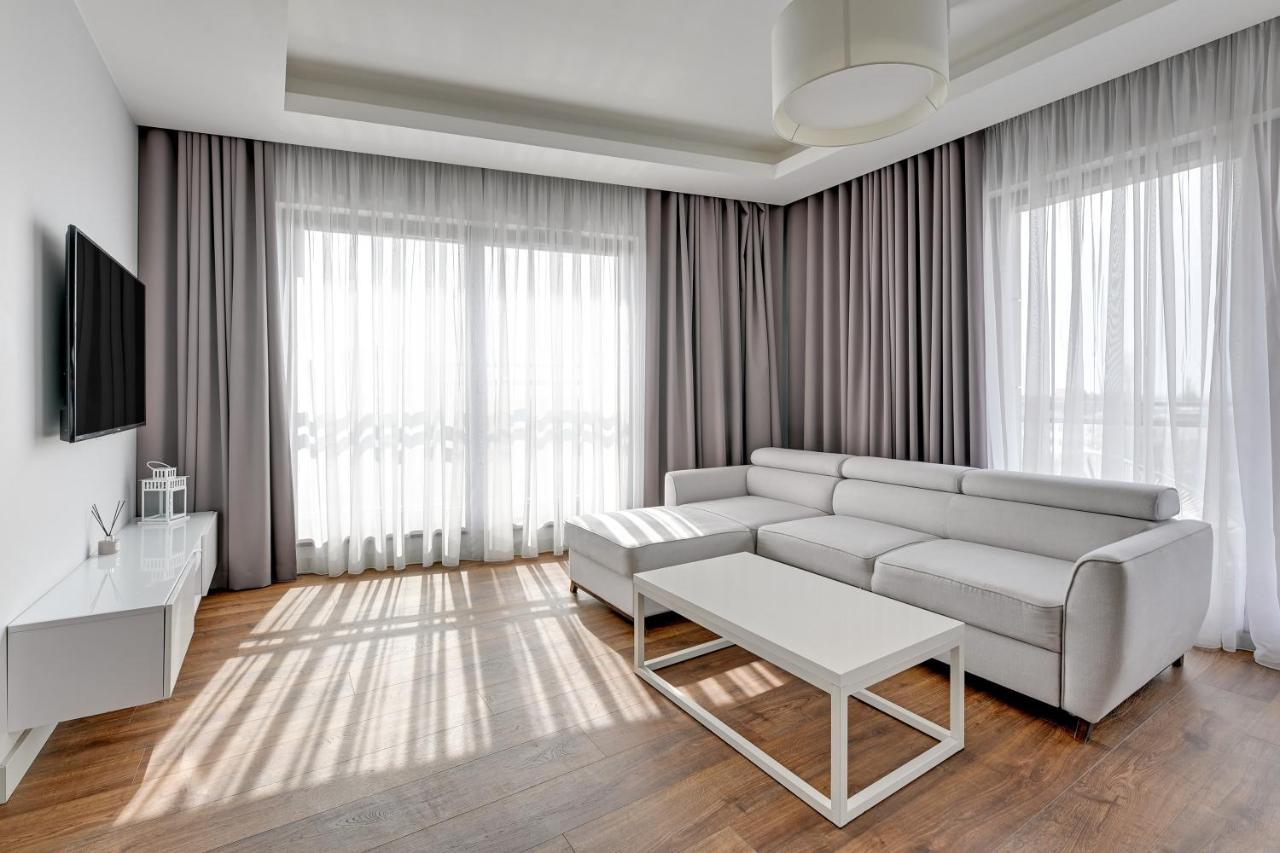Downtown Apartments River View Gdansk Bagian luar foto